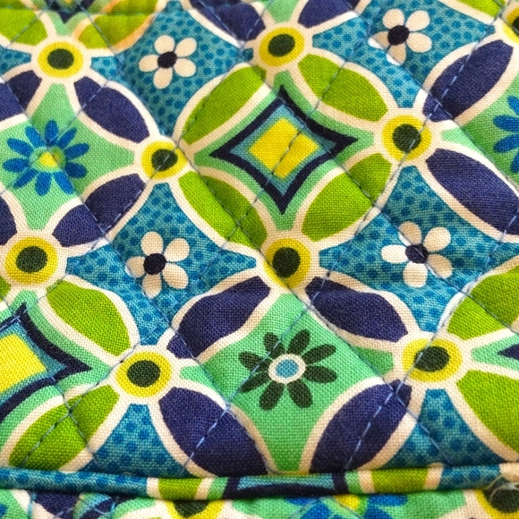 Vera Bradley Crossbody Bag Daisy Daisy - Picture 14 of 14